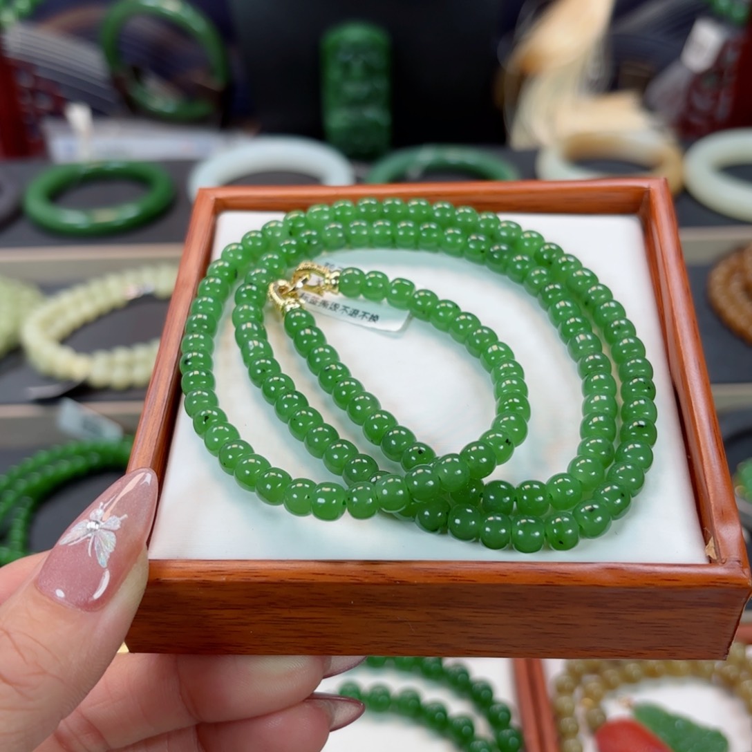 和田玉手链未镶嵌