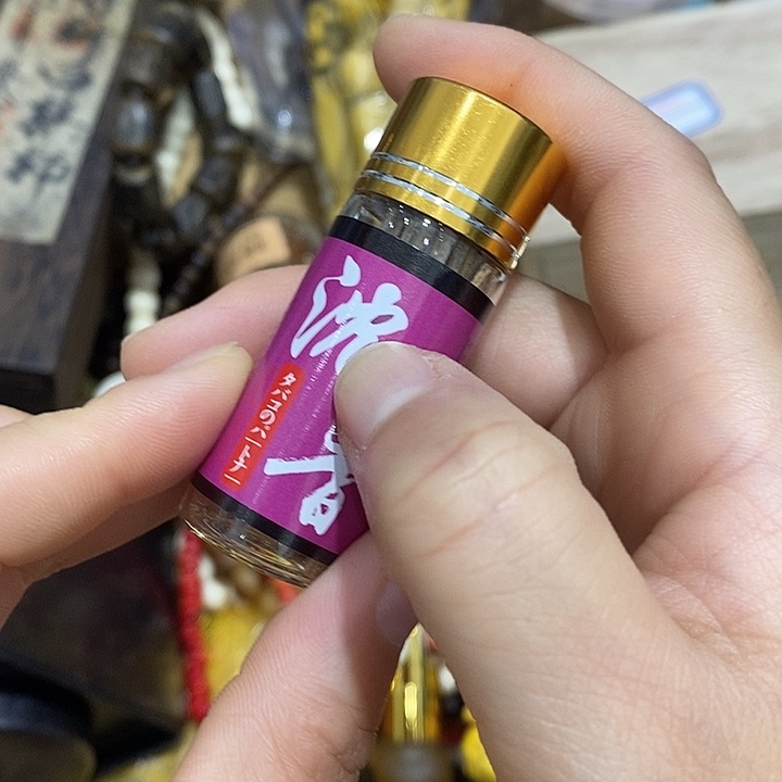 紫砂。。。。。。。。。。。。。。。。。。。。