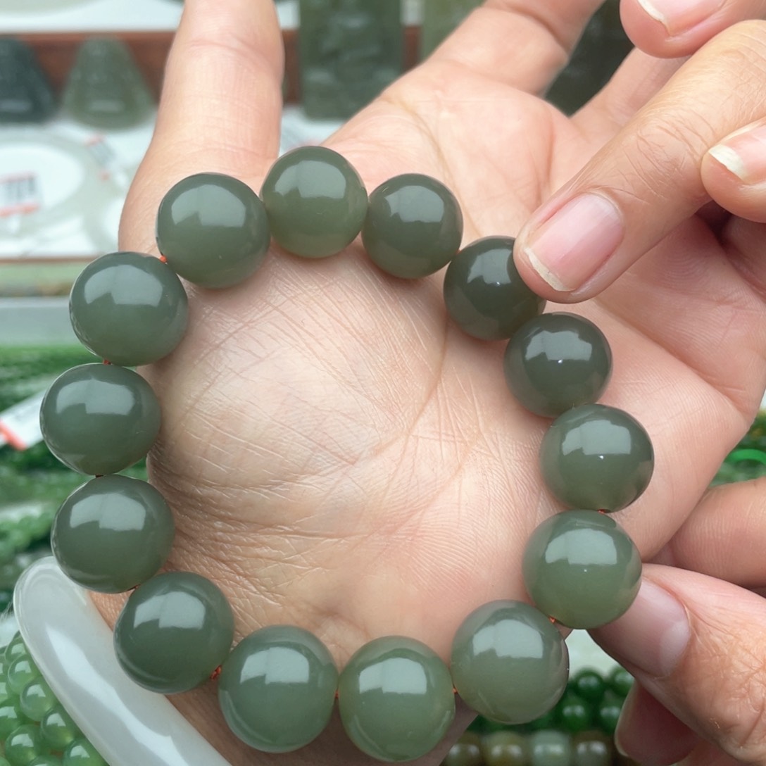 和田玉手串未镶嵌