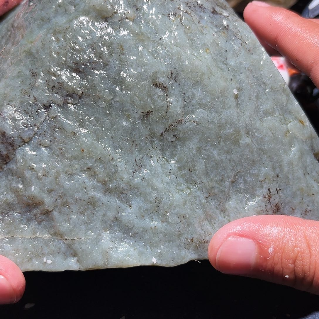 和田玉未镶嵌珠宝奇石