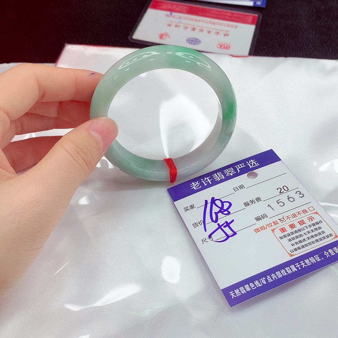 翡翠未镶嵌手镯11111
