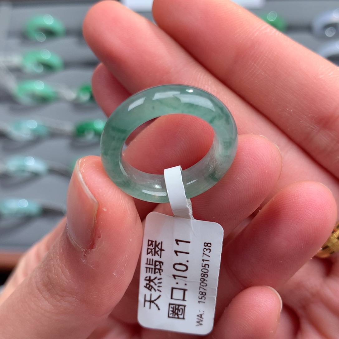翡翠戒指未镶嵌天然