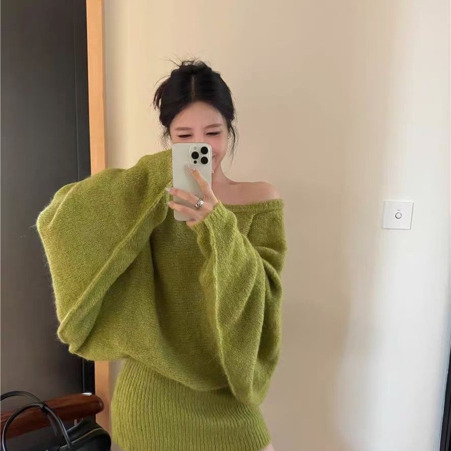 大码胖MM斜肩包臀韩版时尚松弛感显瘦包臂宽松针织毛衣连衣裙百搭