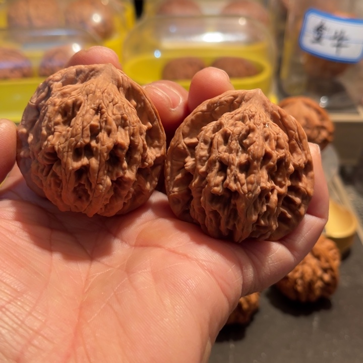 文玩核桃把件全品虎头44➕