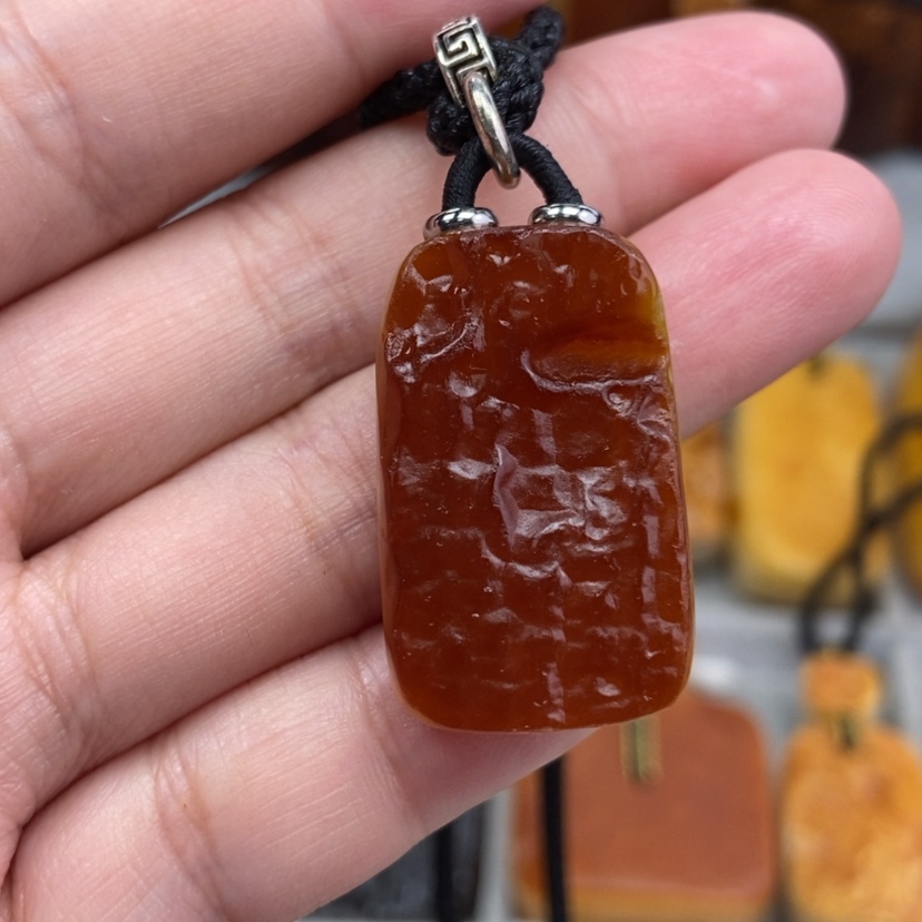 【闪购商品】琥珀珠宝奇石未镶嵌