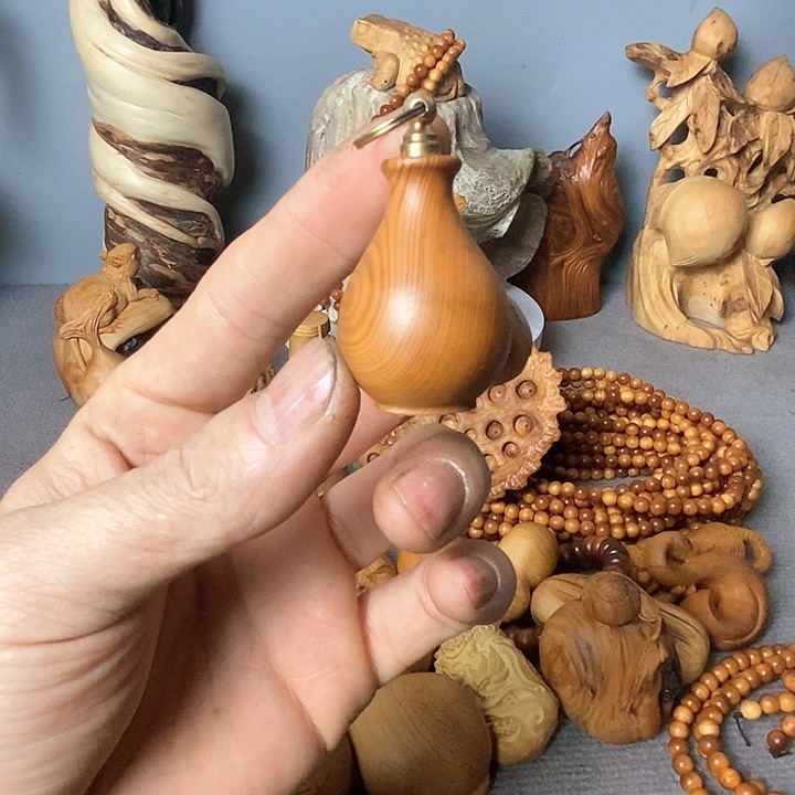 柏木崖柏小瓶子吊坠