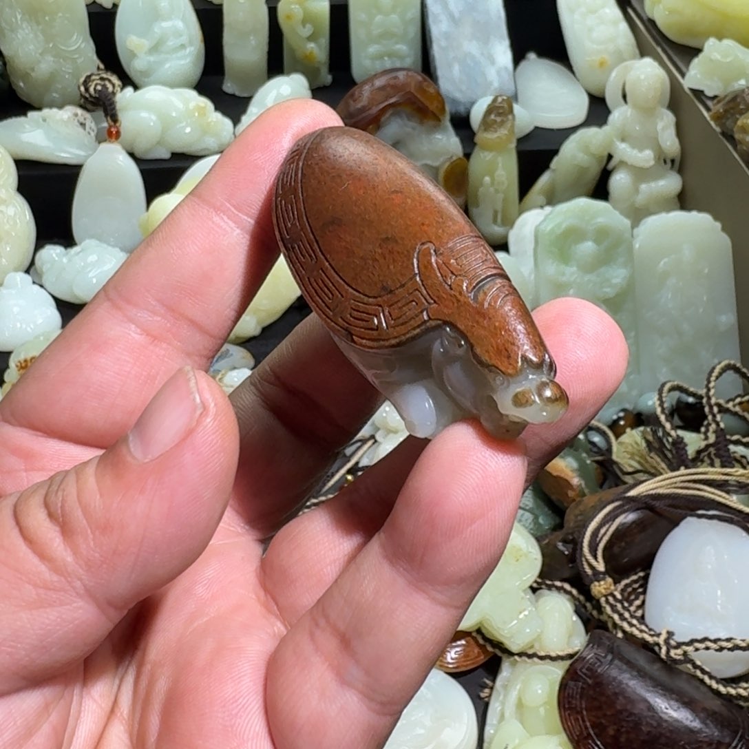 和田玉颈饰未镶嵌9****9