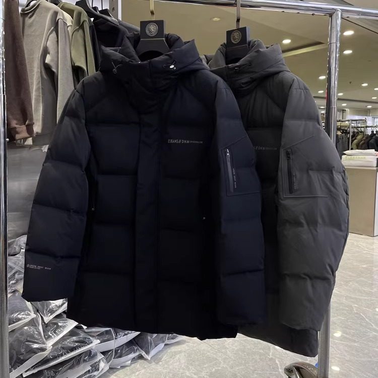 （093）鸭绒挺括防有型寒锁温保暖男冬季连帽羽绒服品牌撤柜代工