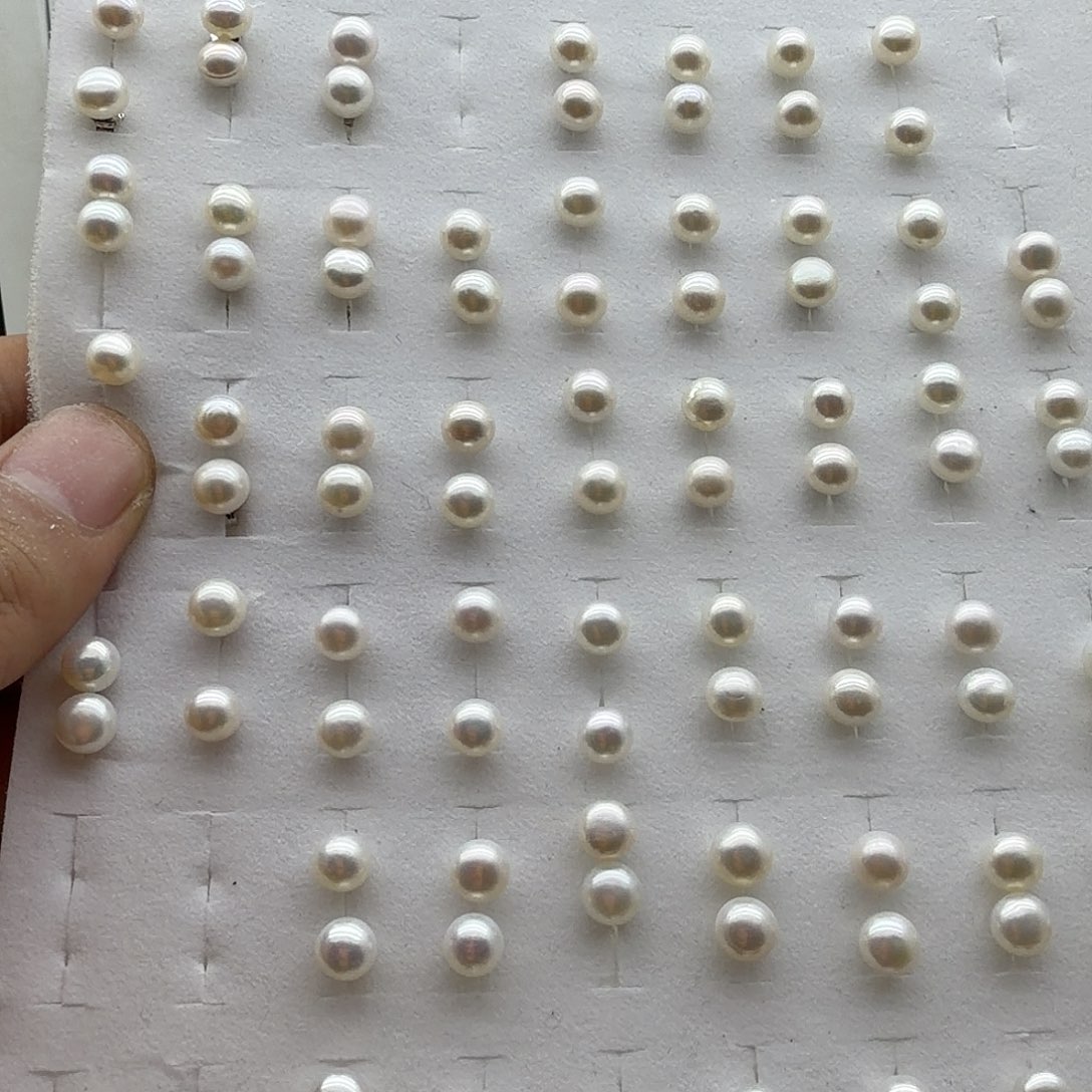 合金淡水珍珠颈饰