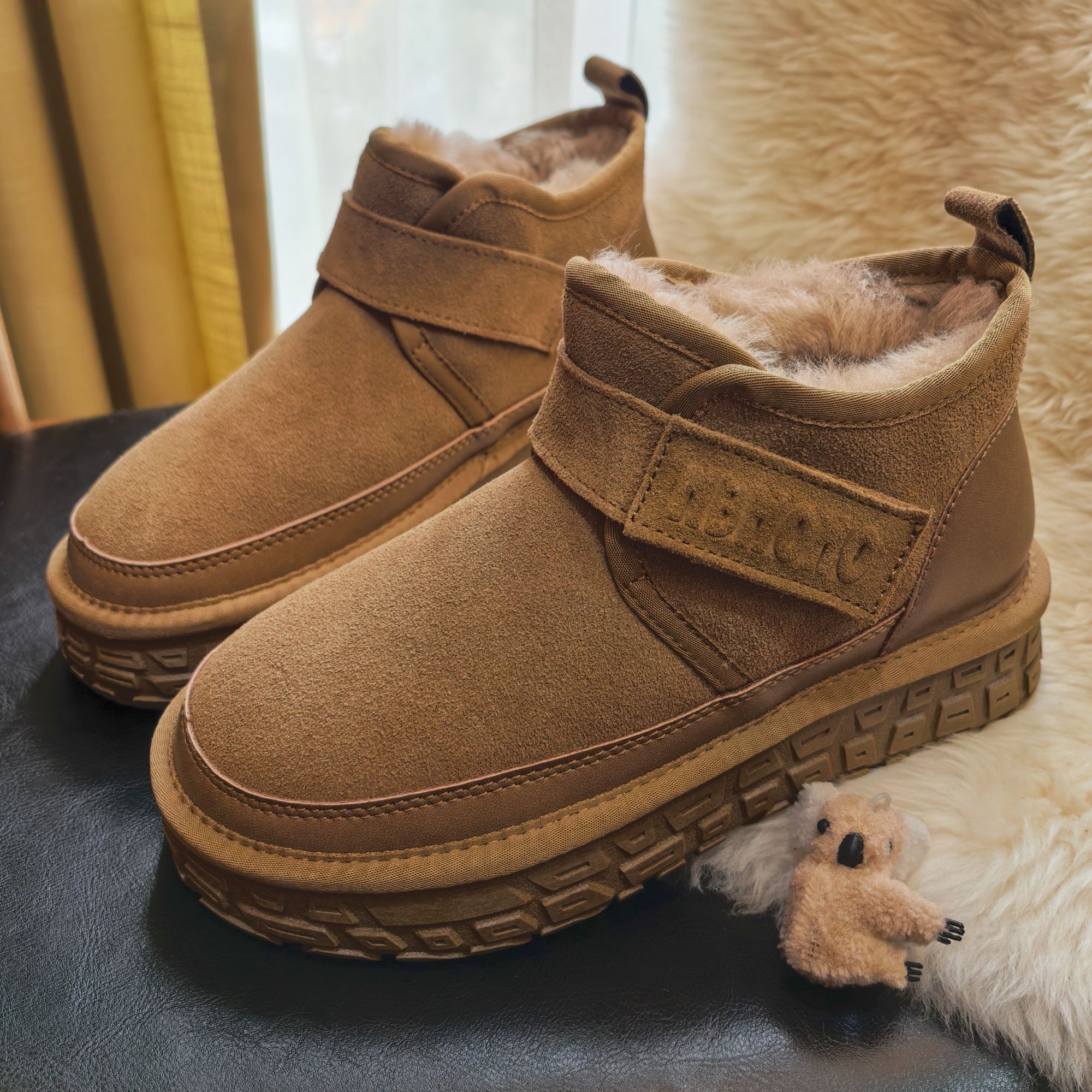 女鞋时尚雪地靴牛皮+全羊毛雪地靴冬季特厚魔术贴雪地棉 NB2459