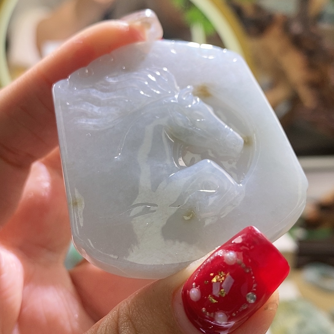 【闪购商品】翡翠颈饰未镶嵌马