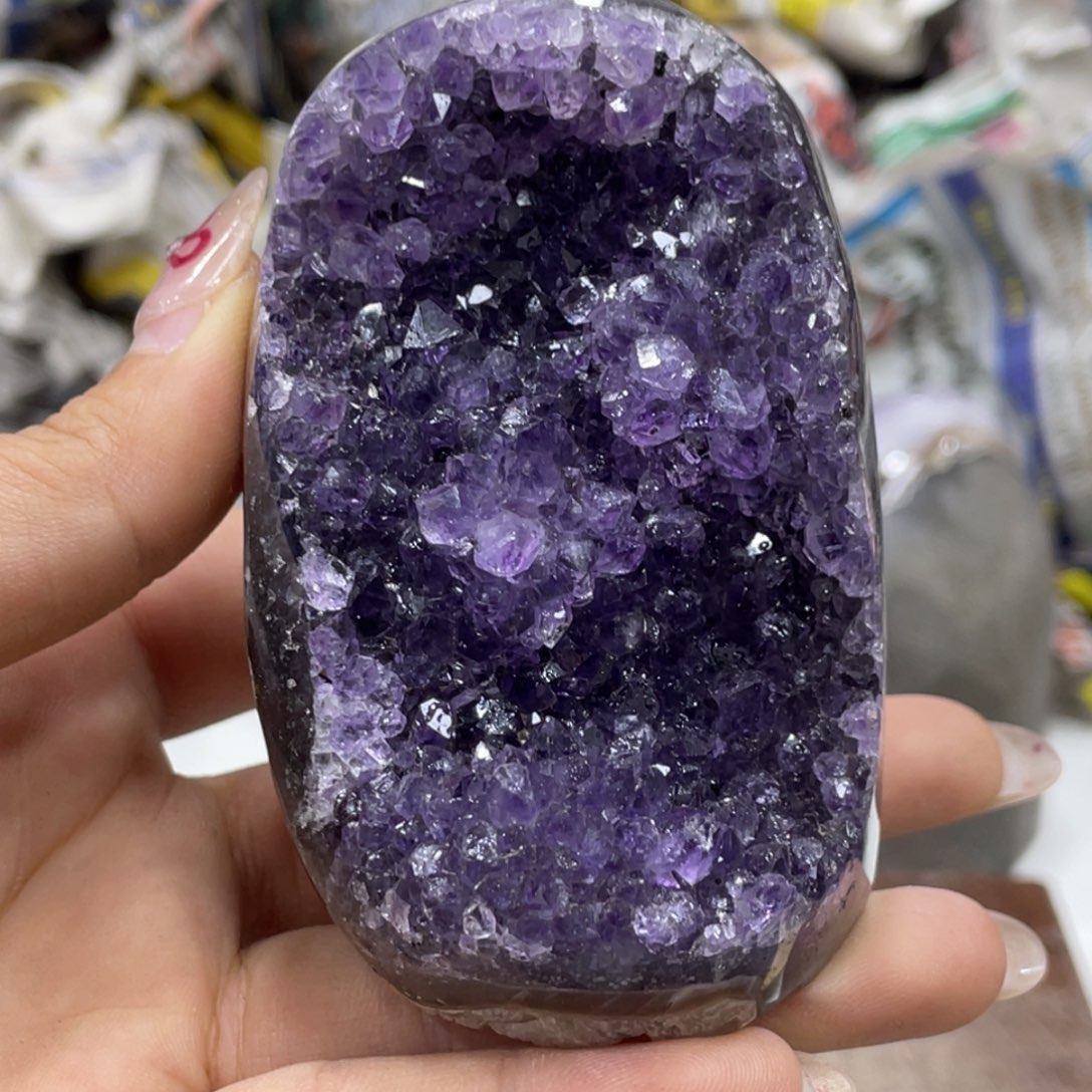 紫晶大型摆件（非配饰）未镶嵌