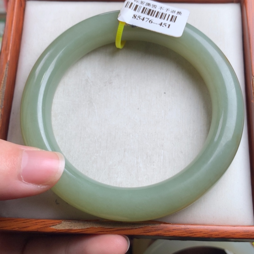 【闪购商品】和田玉手镯未镶嵌58.4