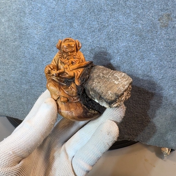 工艺品摆件手把件等
