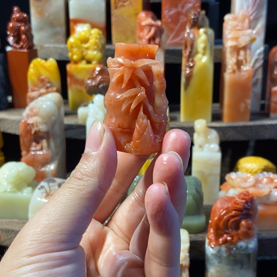 星***寿山石印石老挝石