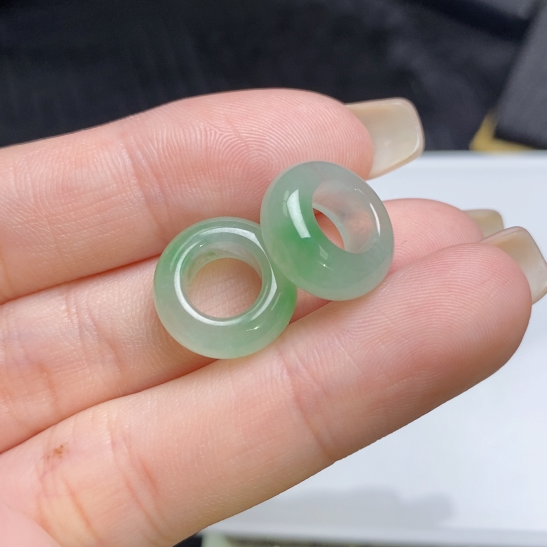 翡翠未镶嵌耳饰轮胎圈