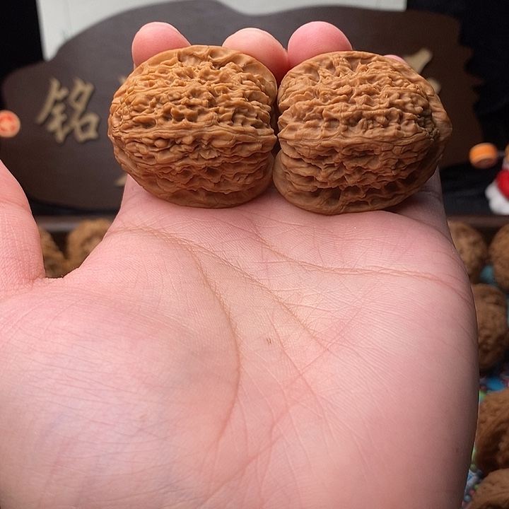 吊坠文玩核桃南疆石