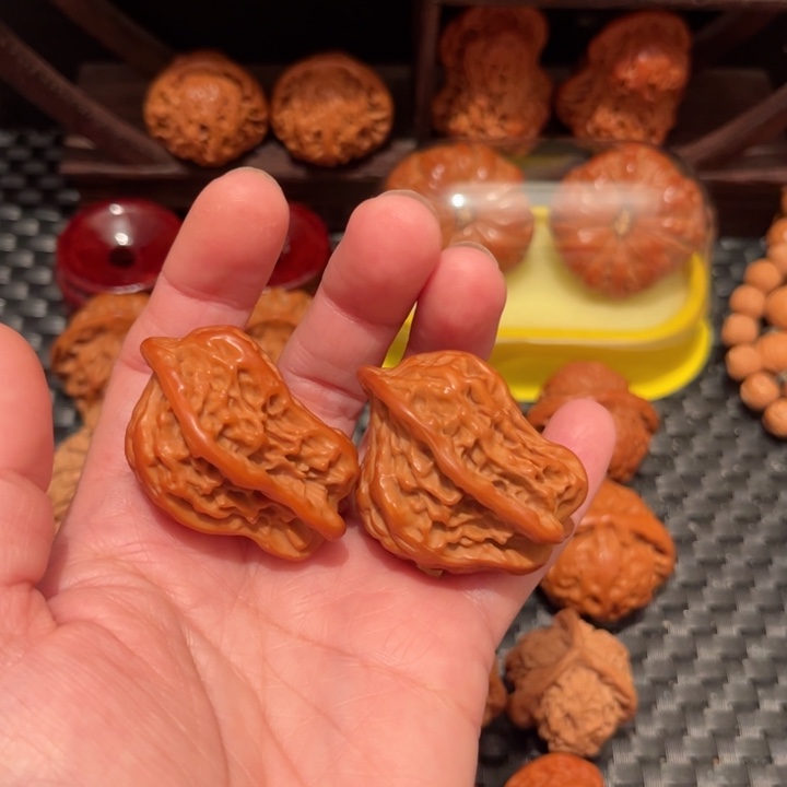 文玩核桃把件角*°小鸟