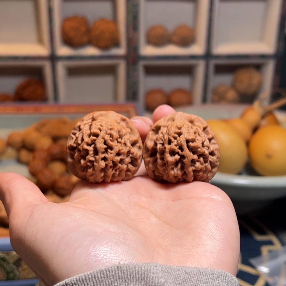 报***帅把件桃核37全品秦闷