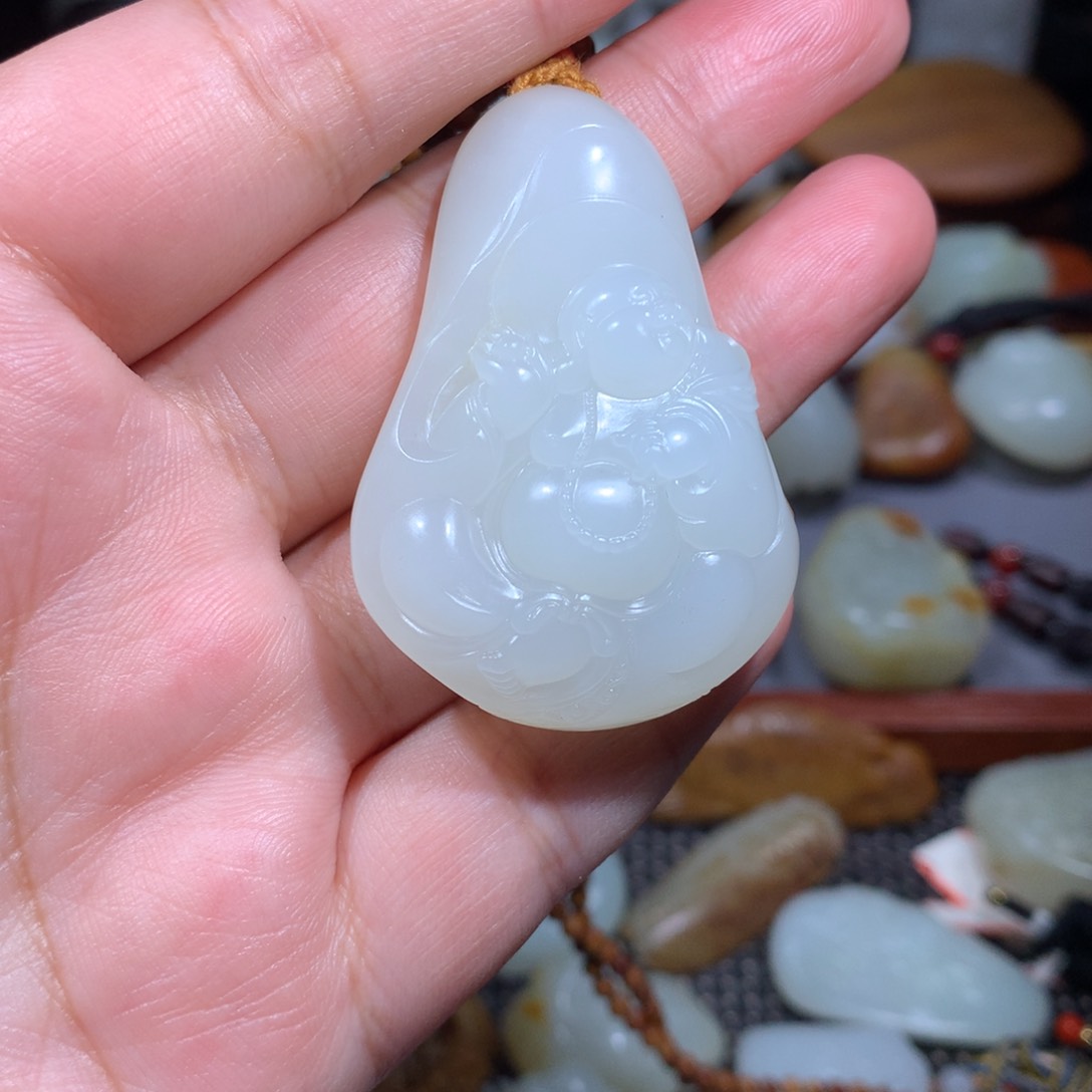 和田玉颈饰未镶嵌以*