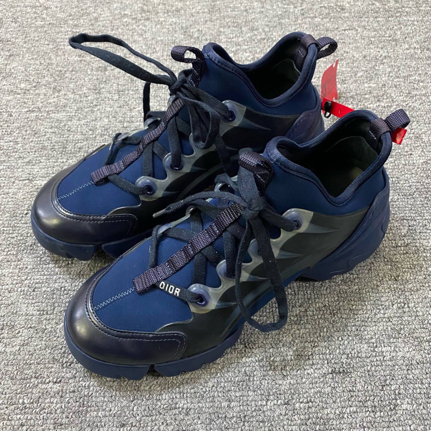 95新 DIOR/迪奥 低帮运动休闲鞋36码/20607