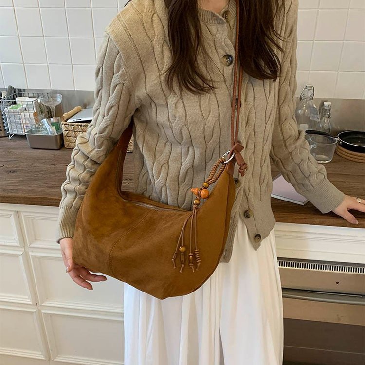 高级感复古棕色包女式2025新款秋冬单肩斜挎大包大容量通勤饺子包