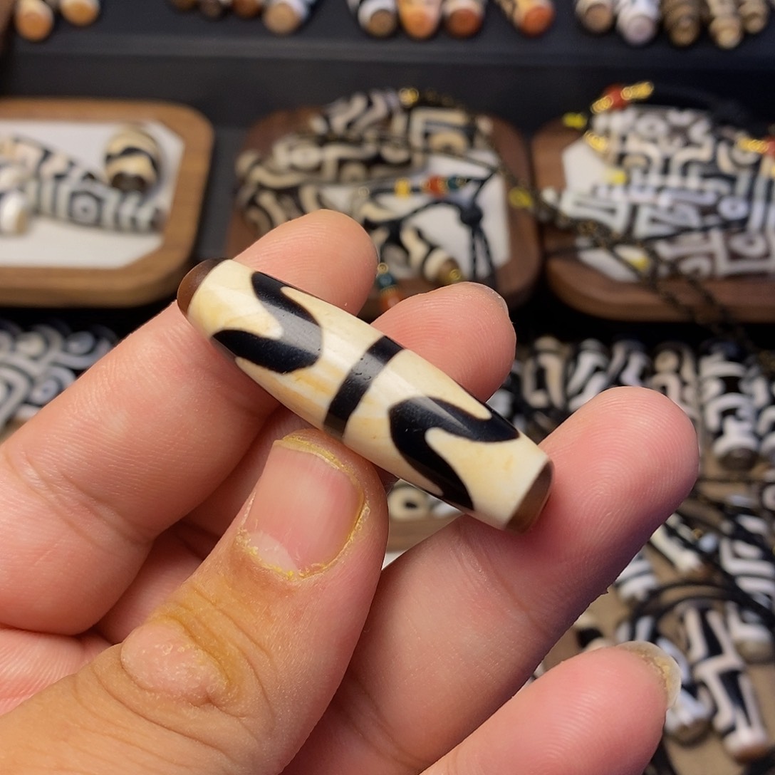 玛瑙/玉髓颈饰未镶嵌咕*