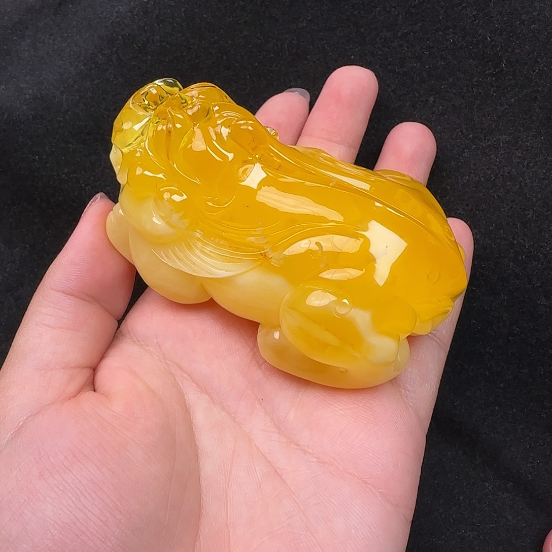 燕***窝蜜蜡未镶嵌珠宝奇石