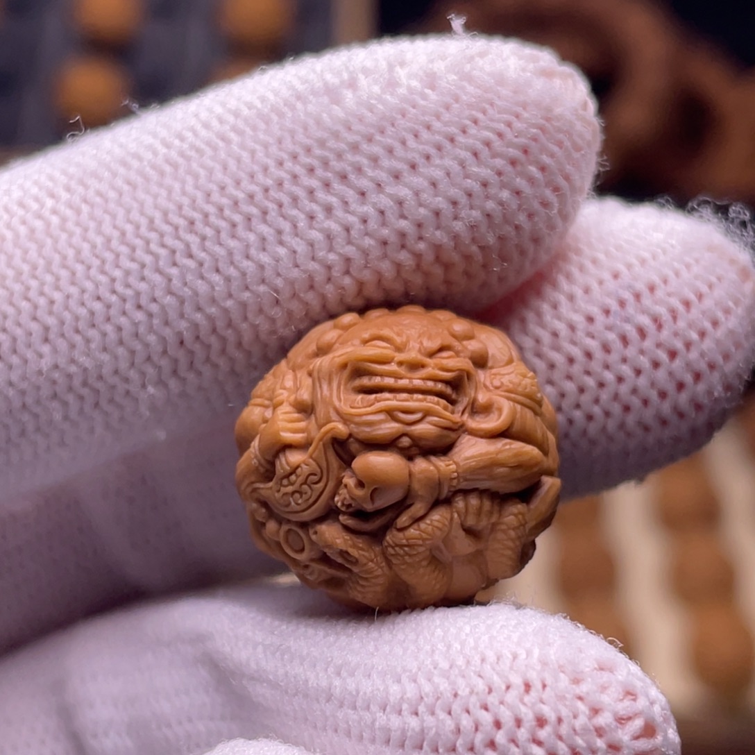 吊坠猴头核桃六臂伏魔尊者18.3