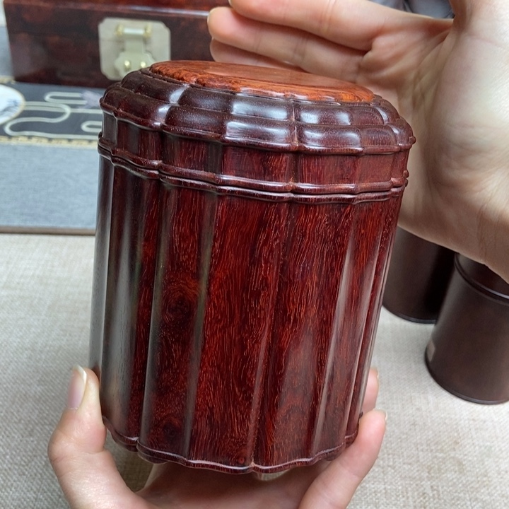 檀香紫檀（小叶紫檀）好**连