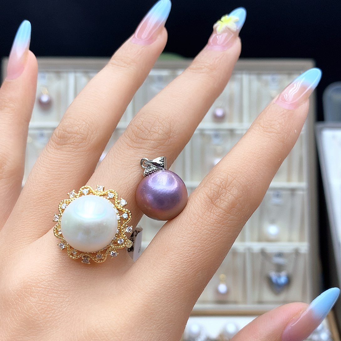 嗯***哪淡水珍珠合金颈饰