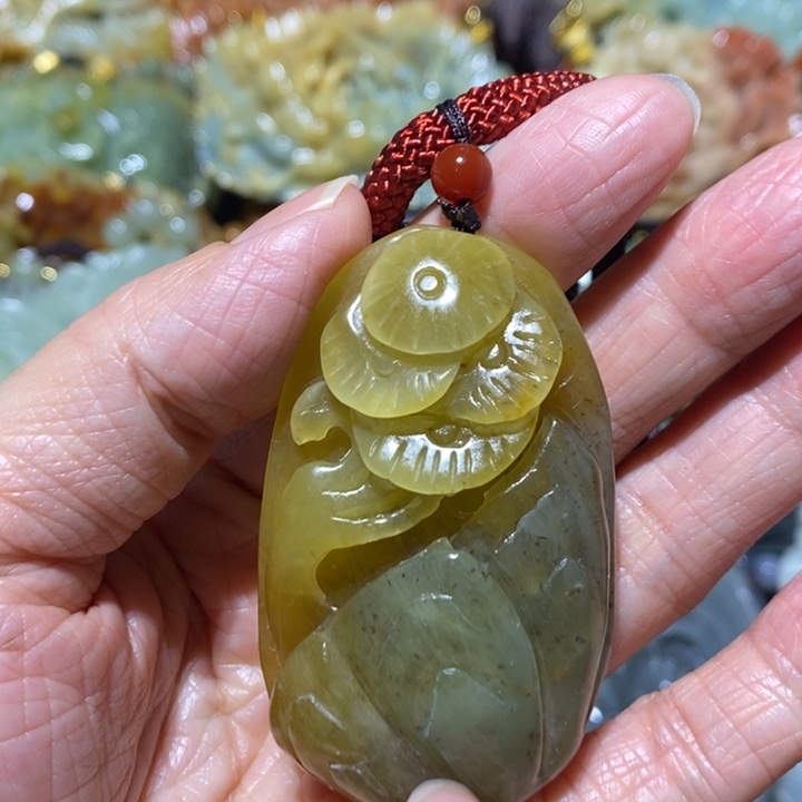 岫玉岫玉吊坠未镶嵌