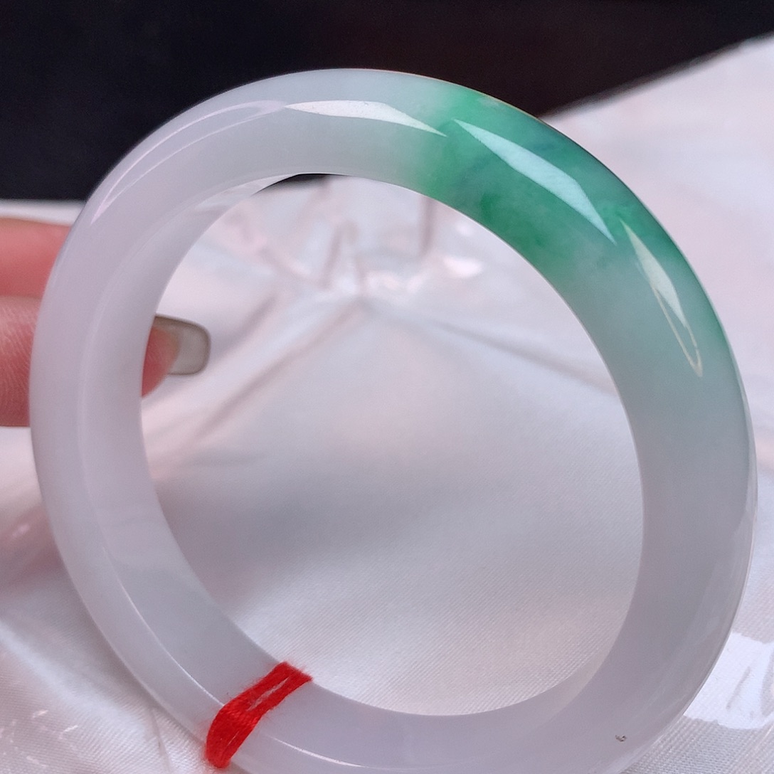 翡翠手镯未镶嵌57 翡翠手镯