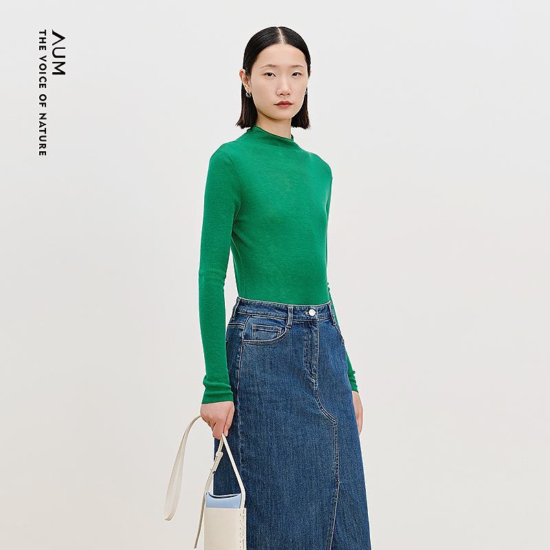 AUM噢姆25年春季新款时尚针织打底长袖百搭套头针织衫女MAFZ1S03M