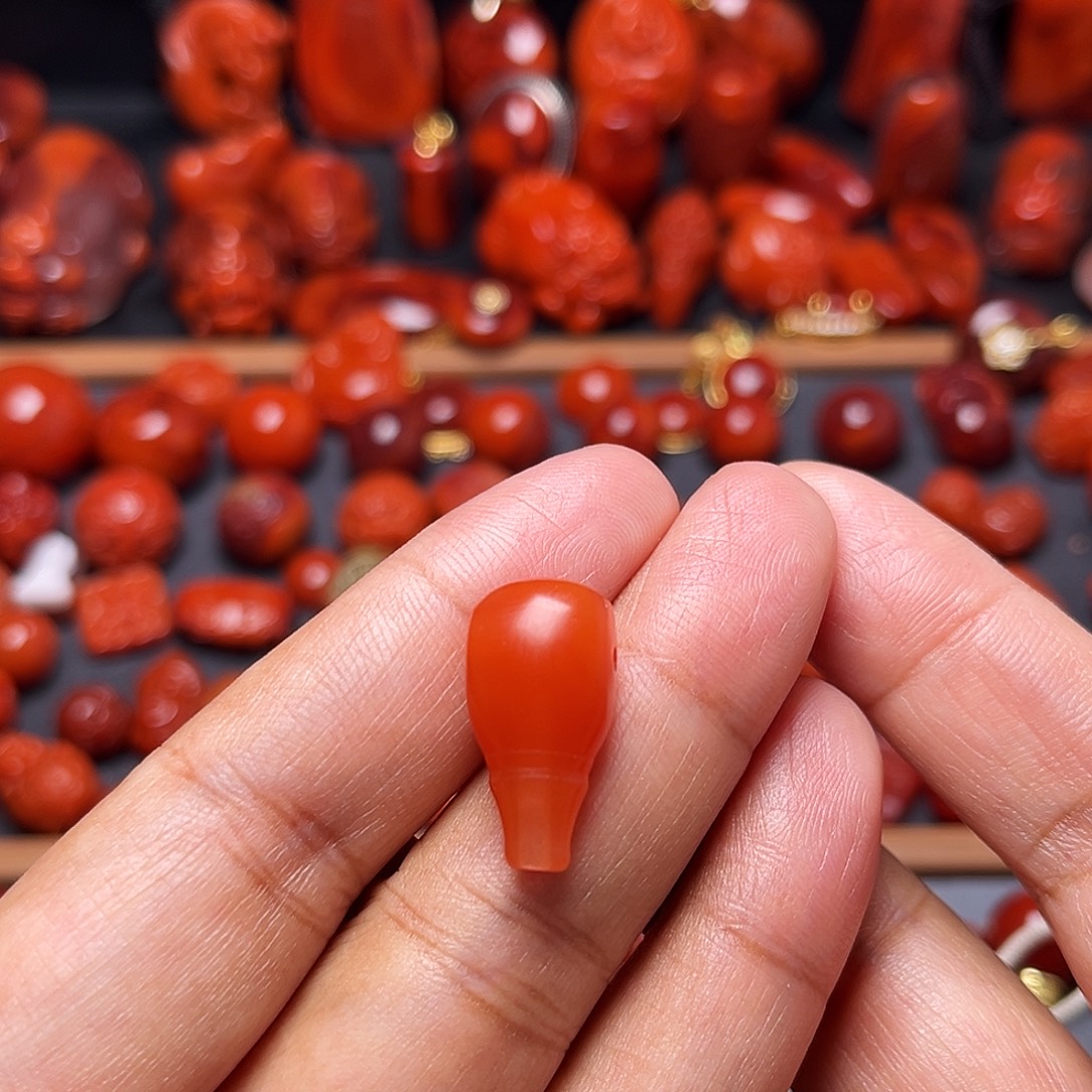 江***月南红玛瑙未镶嵌配饰12+