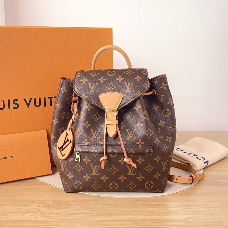 99新 LouisVuitton/路易威登 【九筒奢品】蒙苏里/双肩包/1515