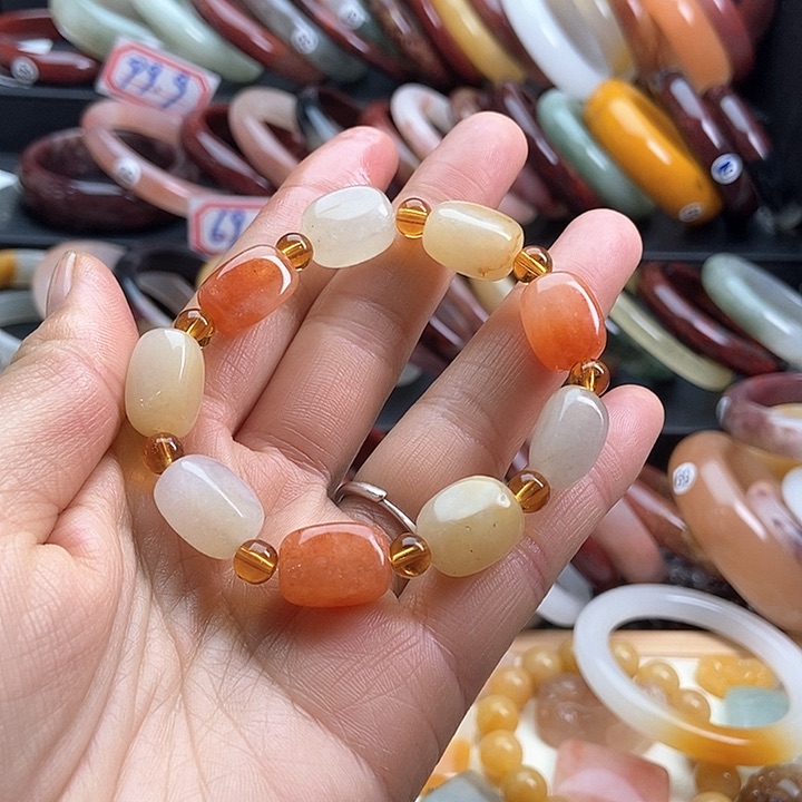 石英质玉手链未镶嵌