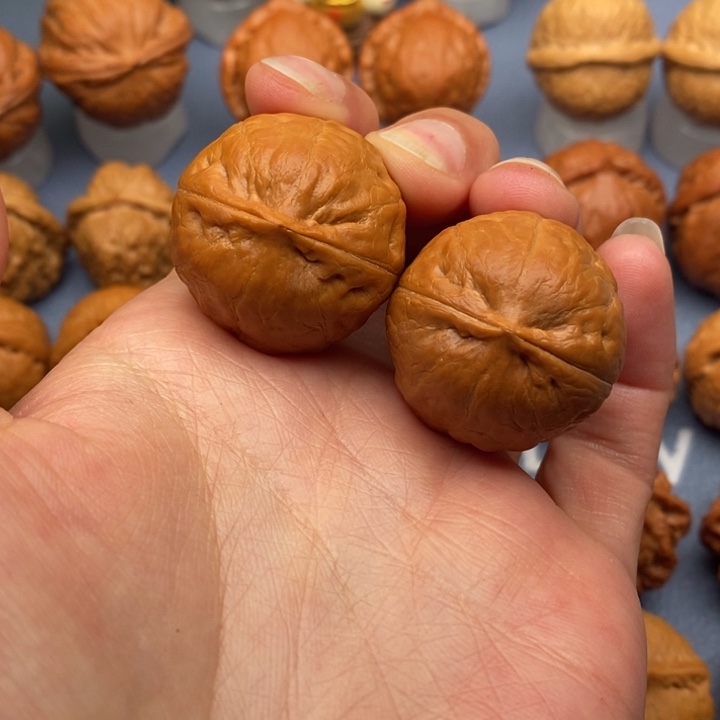 文玩核桃把件青龙珠