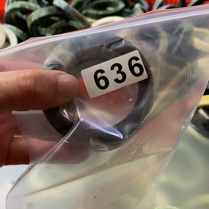 蛇纹石玉原未镶嵌