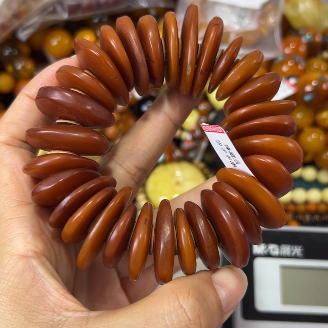 未镶嵌琥珀珠宝奇石344