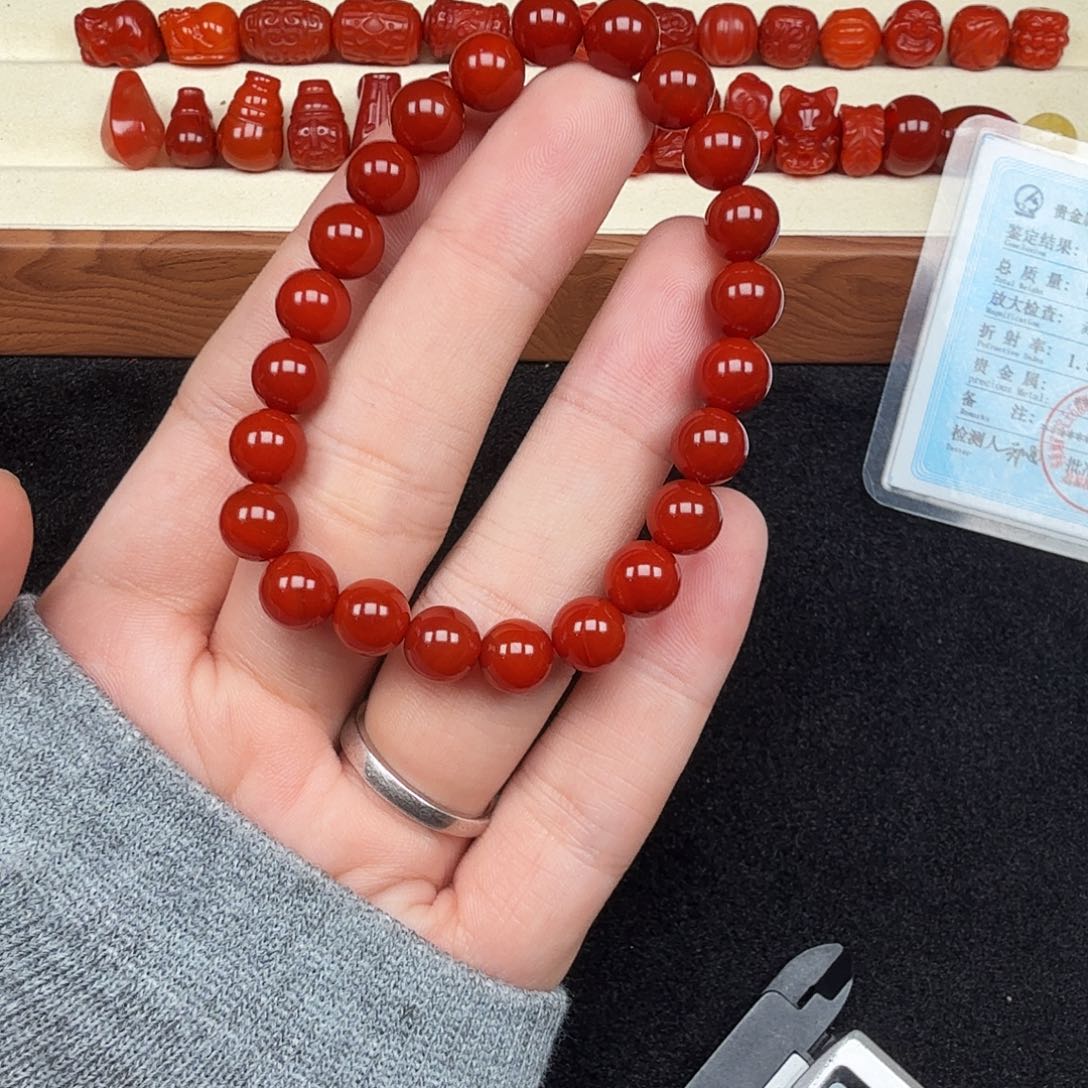 南红玛瑙未镶嵌手链