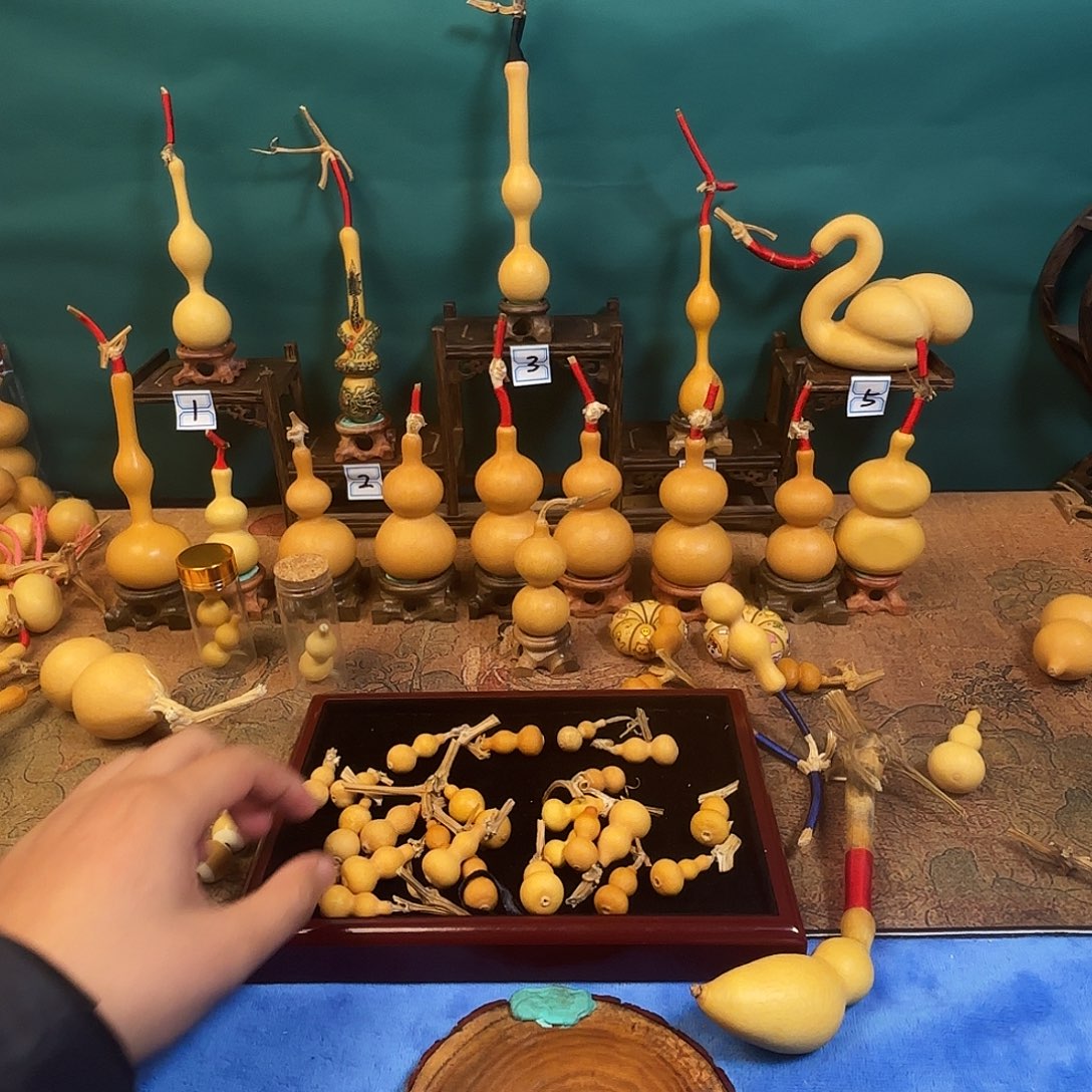 雨***节哈哈哈哈哈哈哈葫芦