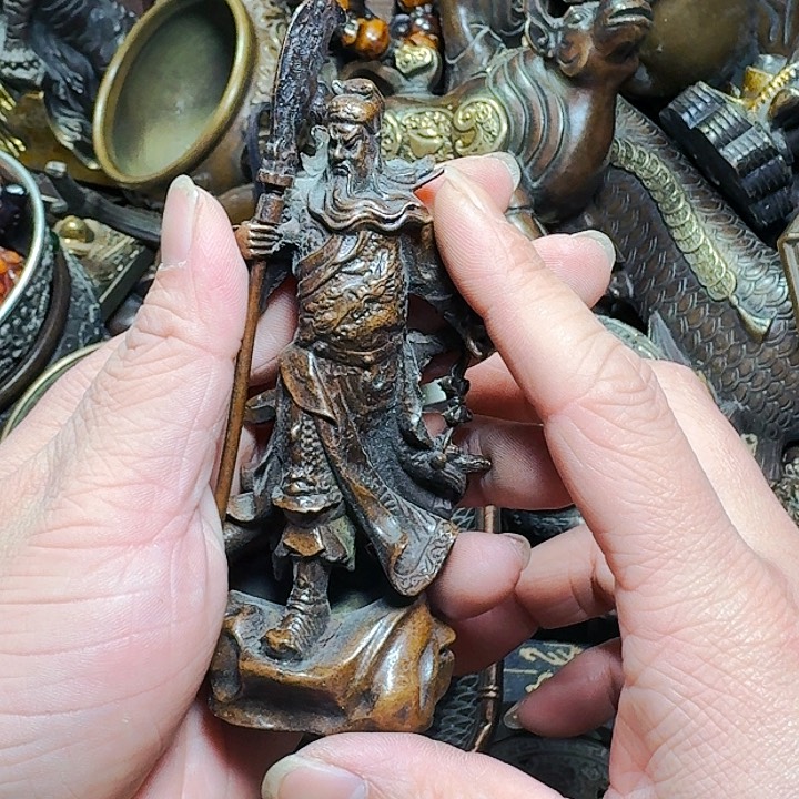 铜器摆件收收藏藏