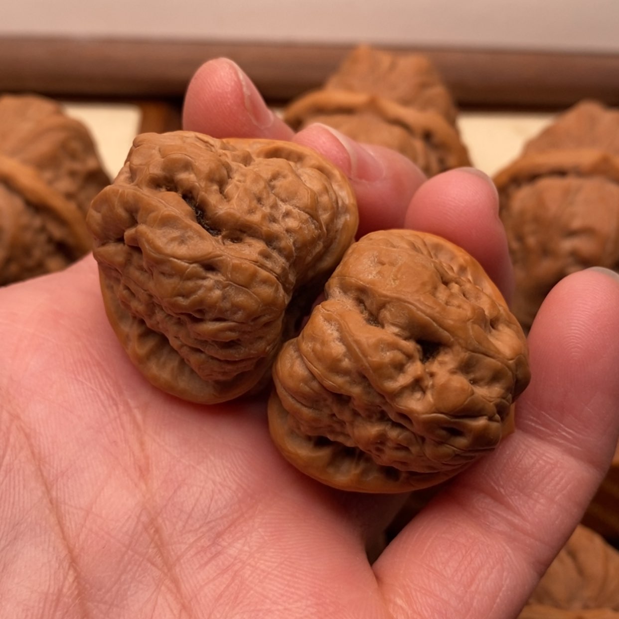 【闪购商品】把件文玩核桃锋**起边33左右