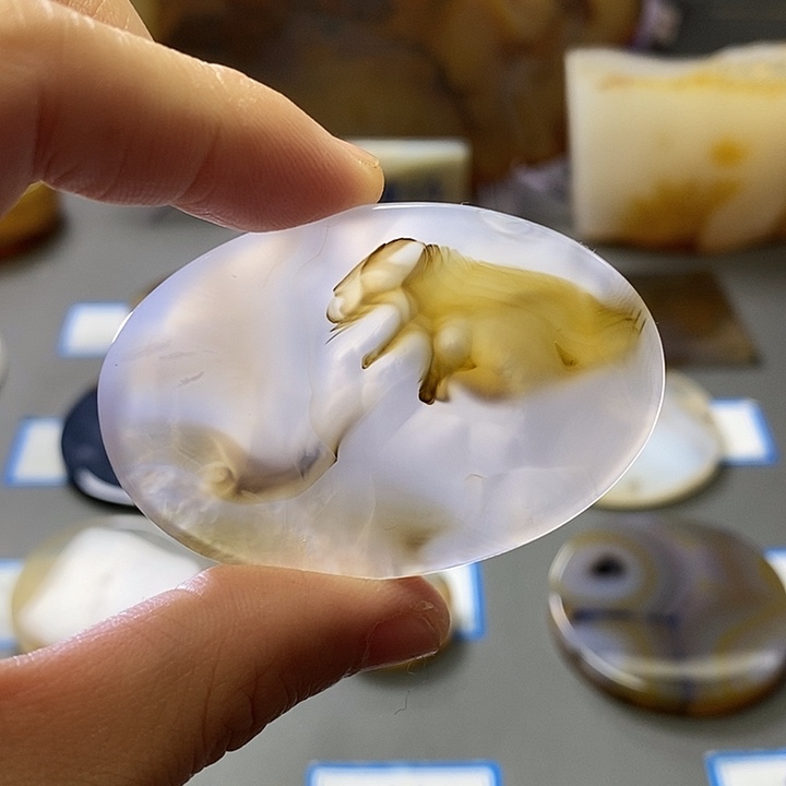 玛瑙/玉髓未镶嵌珠宝半成品84