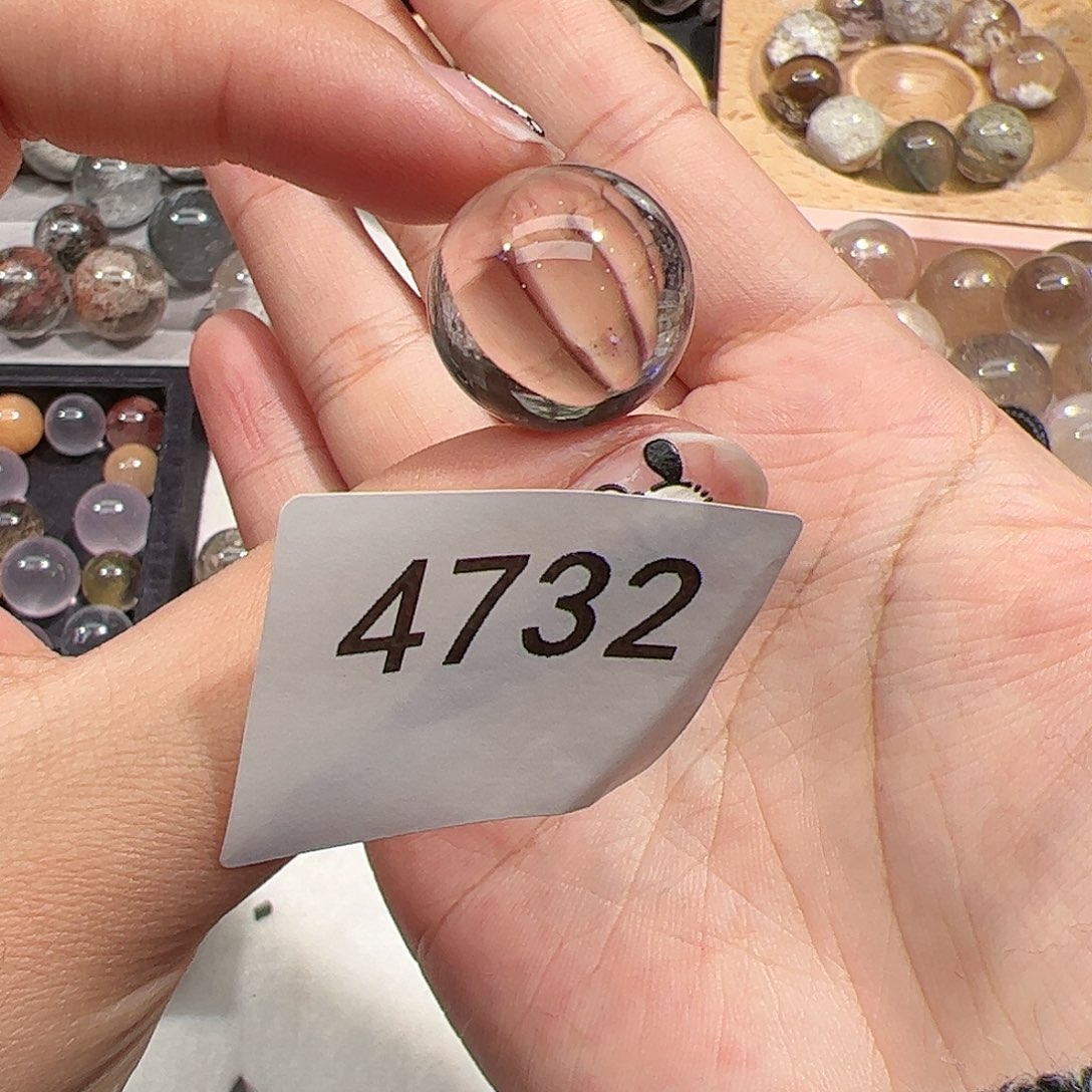 水晶未镶嵌大型摆件（非配饰）