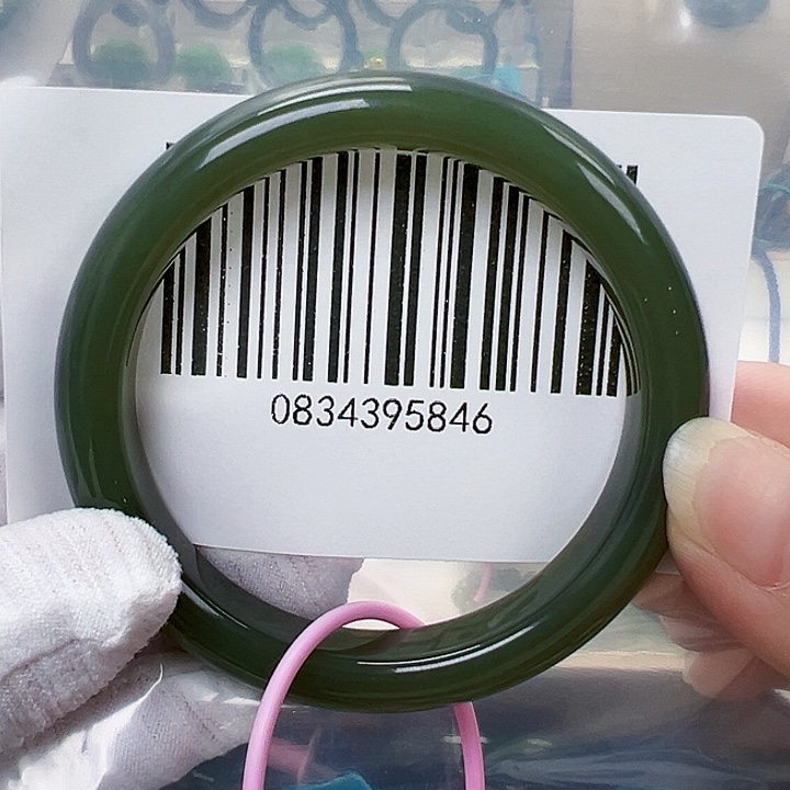 未镶嵌手镯和田玉53