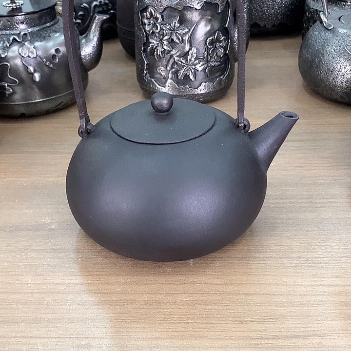 1布团烧色1200毫升砂铁壶纯手工打造