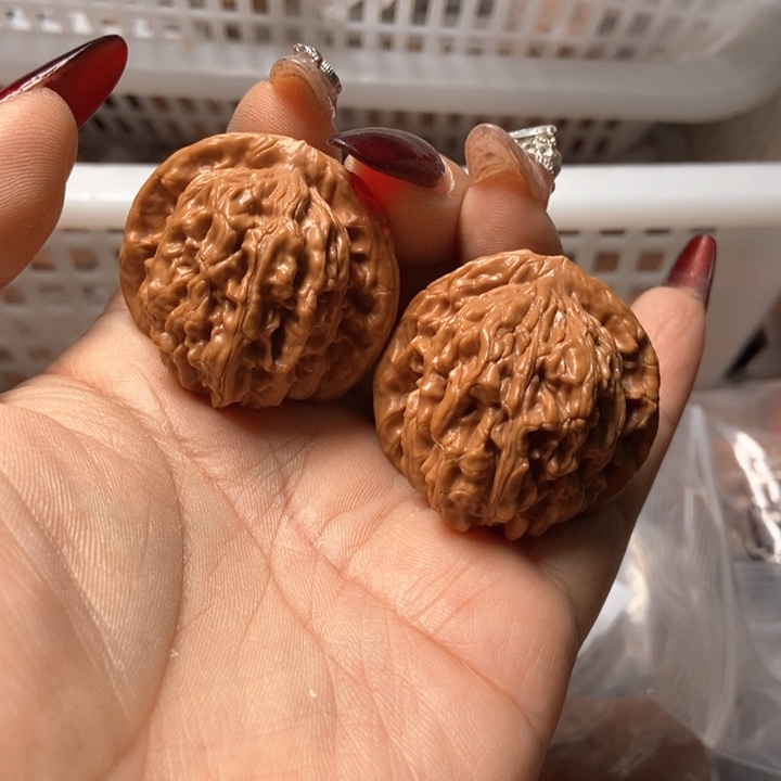 文玩核桃吊坠楼下42