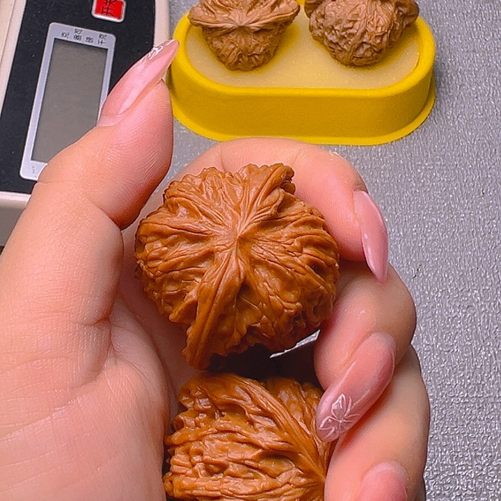 把件桃核磨盘017